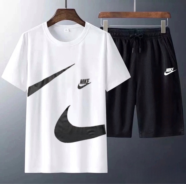 Спортивный костюм 22953151