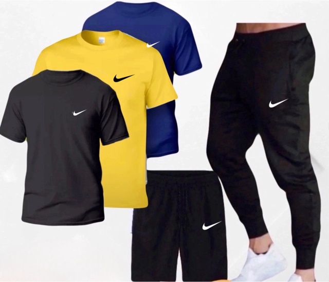 Спортивный костюм 22952472