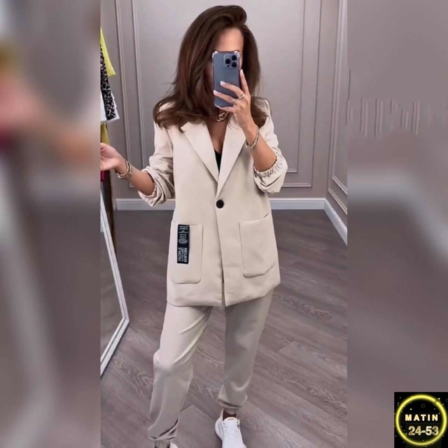 Костюм 22952117