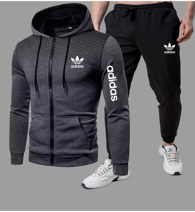 Спортивный костюм 22952915