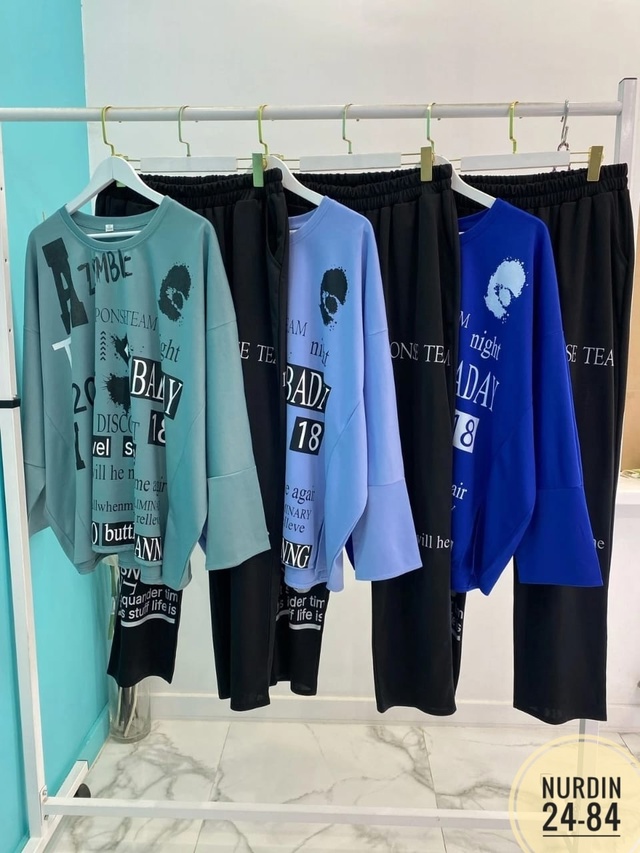 Спортивный костюм 22953722