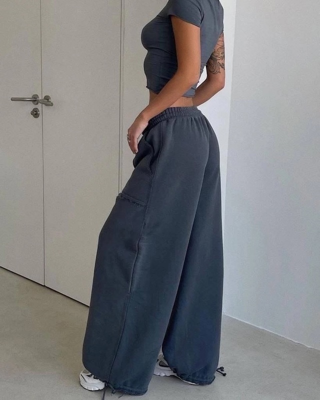 Спортивный костюм 22955397