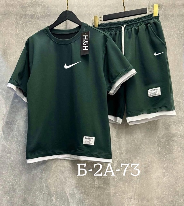 Спортивный костюм 22957926