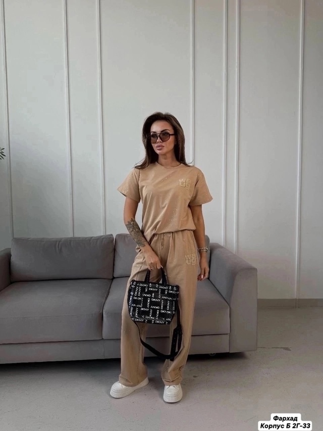 Спортивный костюм 22959777