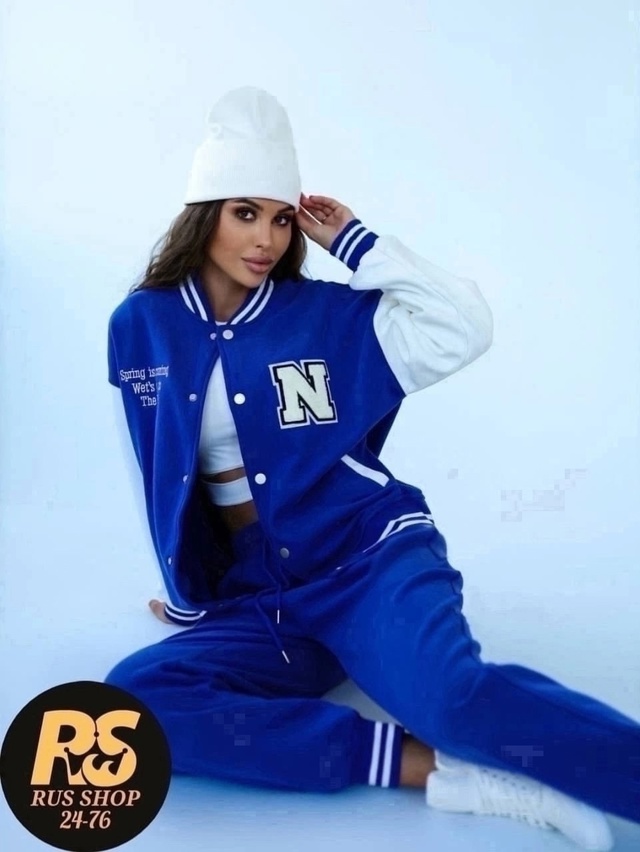 Спортивный костюм 22959069