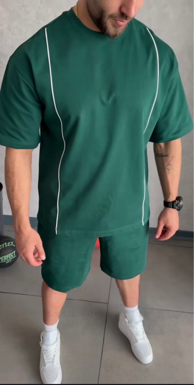 Спортивный костюм 22960777