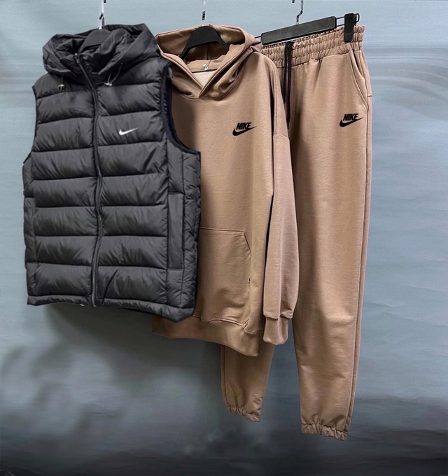 Спортивный костюм 22964963