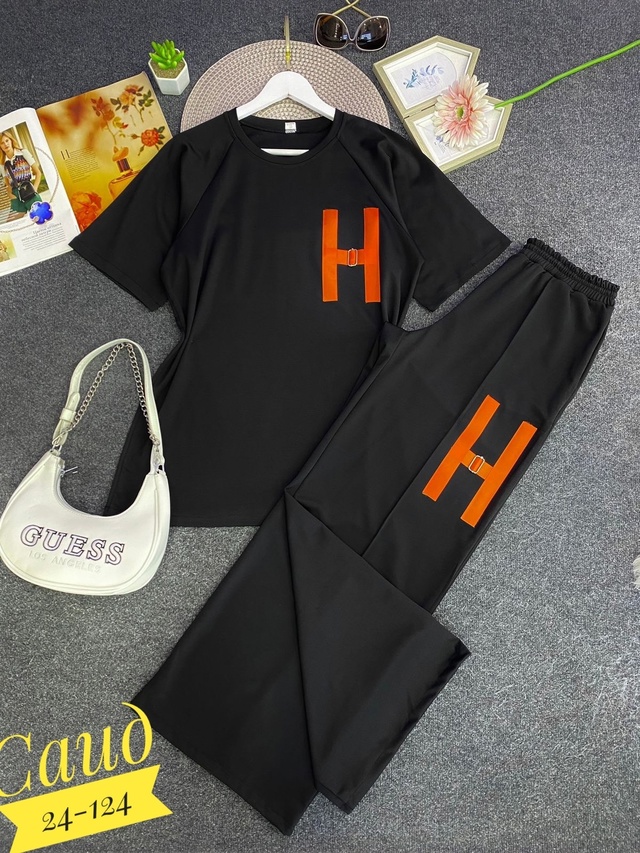 Спортивный костюм 22966013