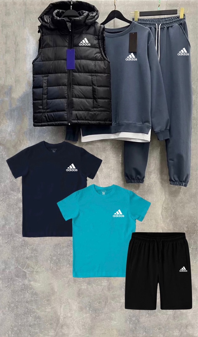 Спортивный костюм 22967504