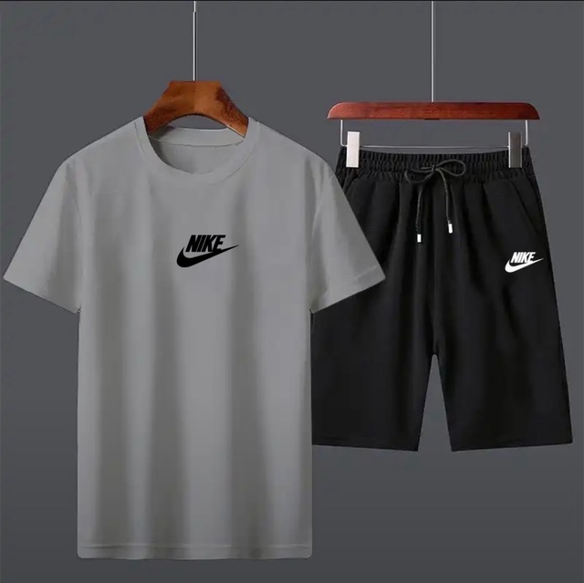 Спортивный костюм 22967350