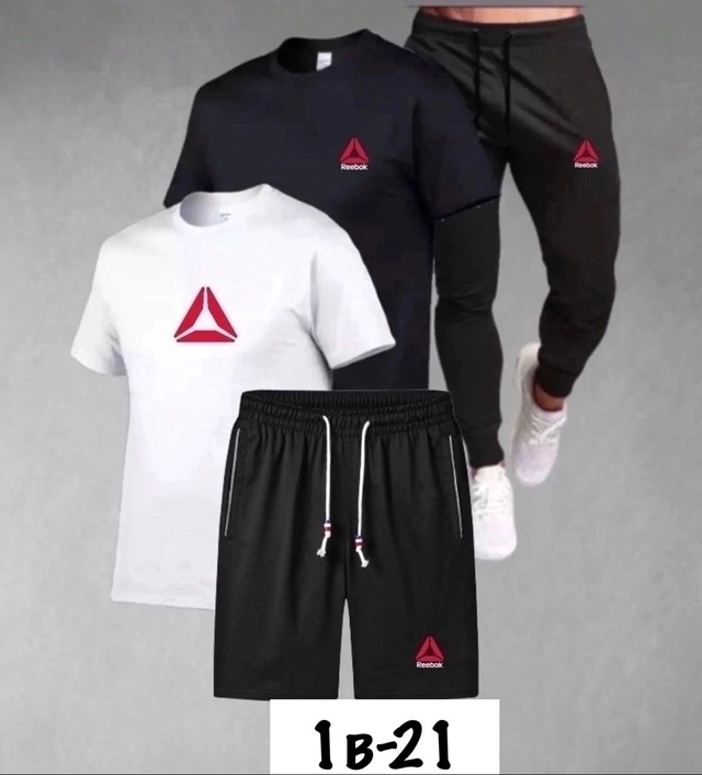 Спортивный костюм 22972058