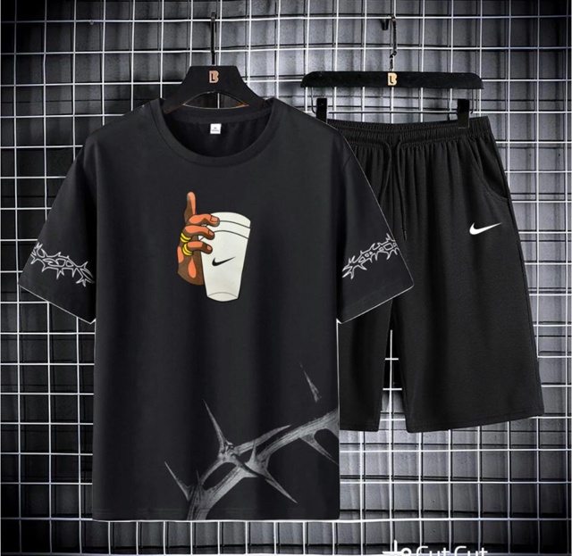 Спортивный костюм 22973311