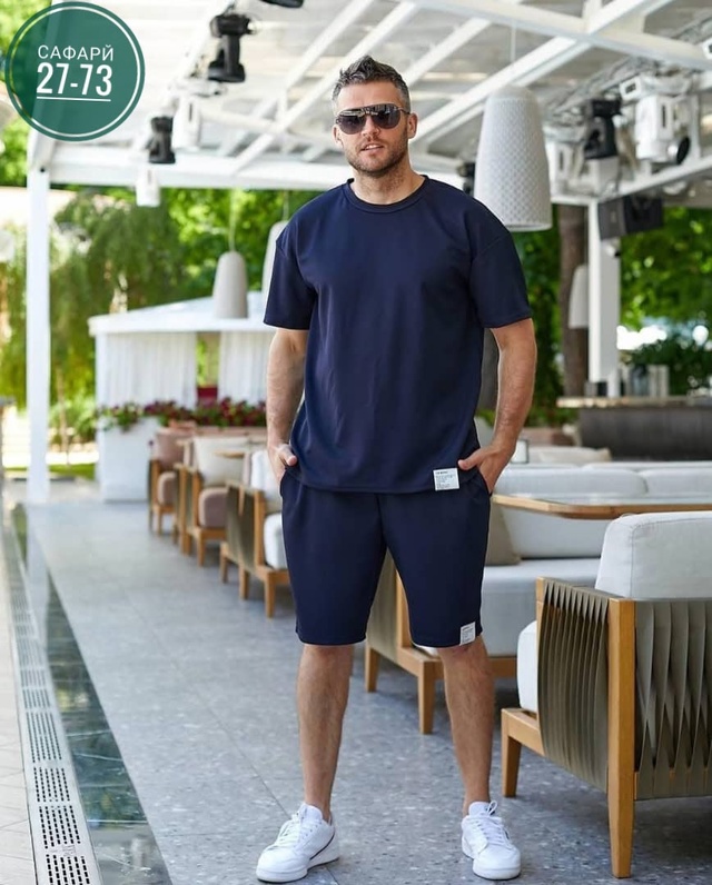 Спортивный костюм 22972541