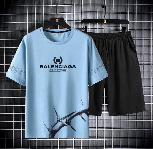 Спортивный костюм 22973190