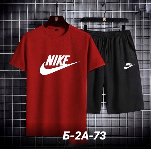 Спортивный костюм 22974485