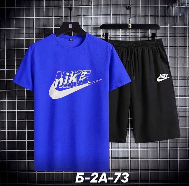 Спортивный костюм 22975899