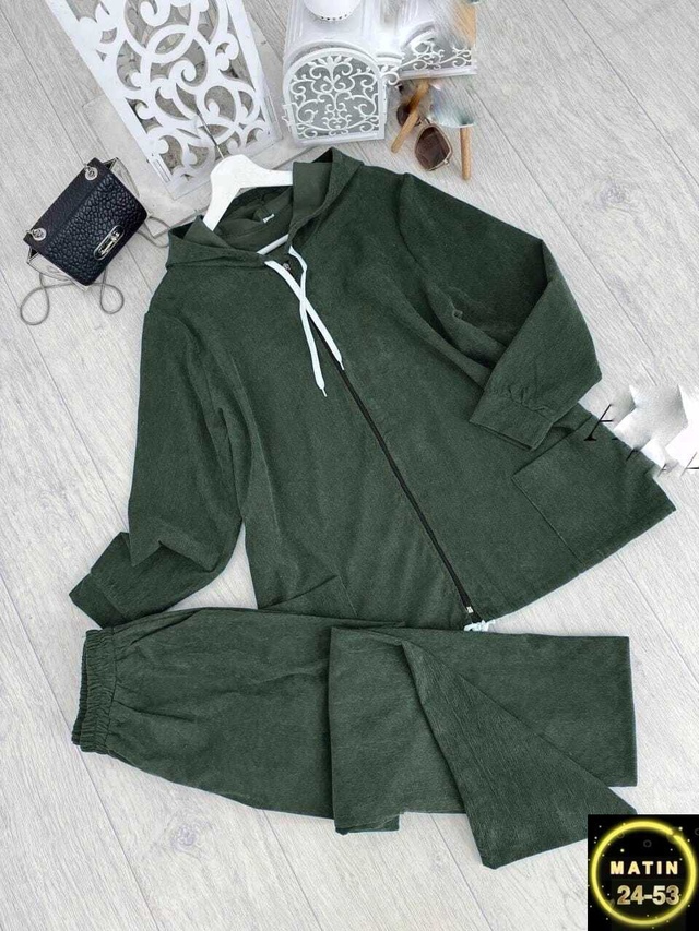 Спортивный костюм 22975986