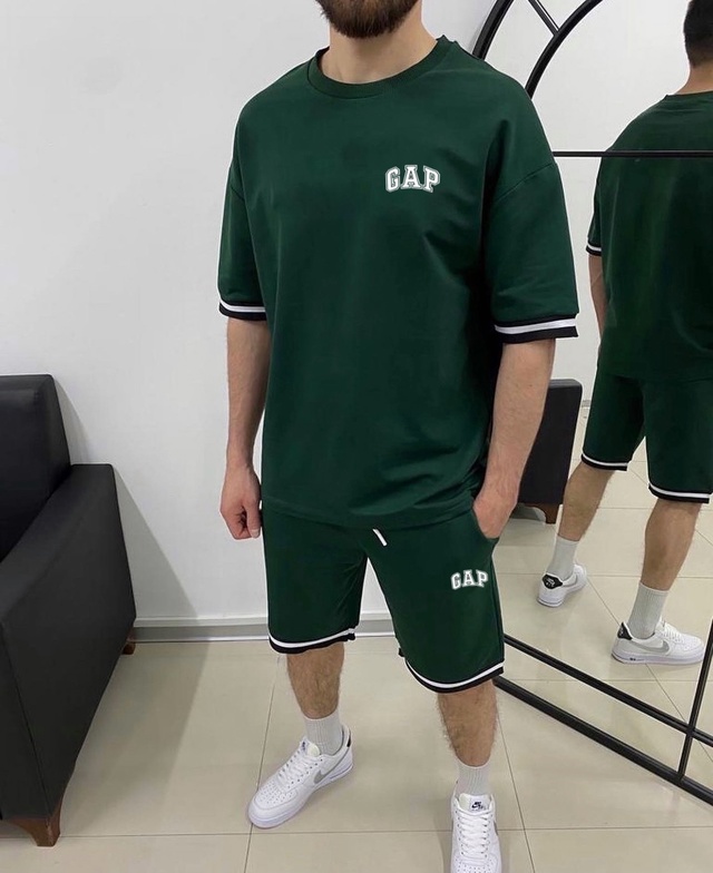 Спортивный костюм 22976909