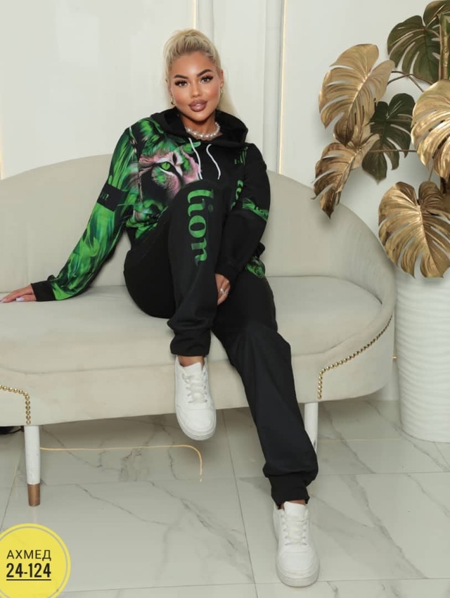 Спортивный костюм 22976405