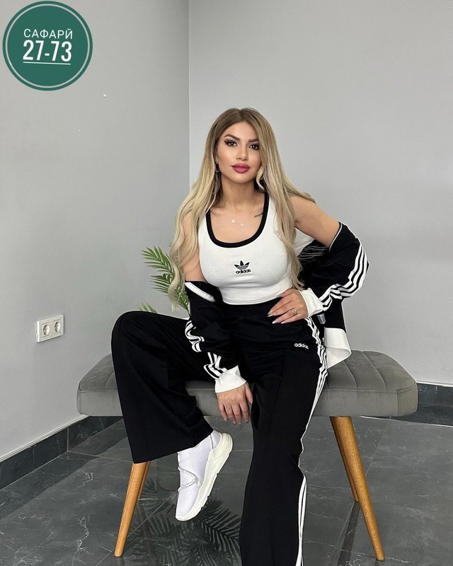 Спортивный костюм 22979162