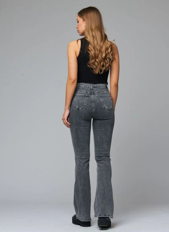 Джинсы 22978474