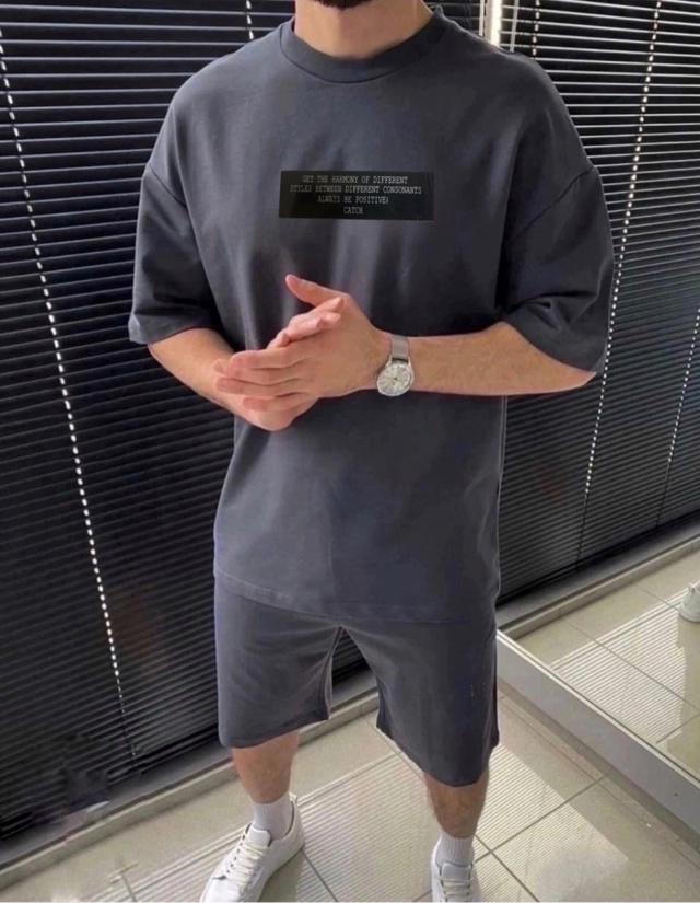 Спортивный костюм 22979764