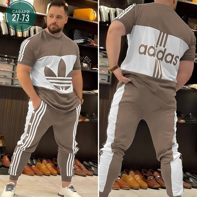 Спортивный костюм 22979491