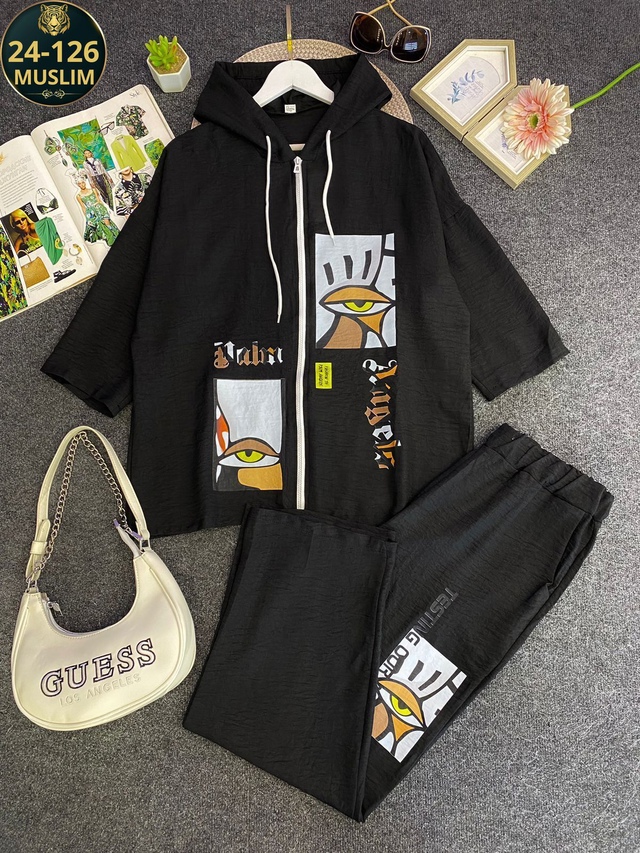 Спортивный костюм 22980879