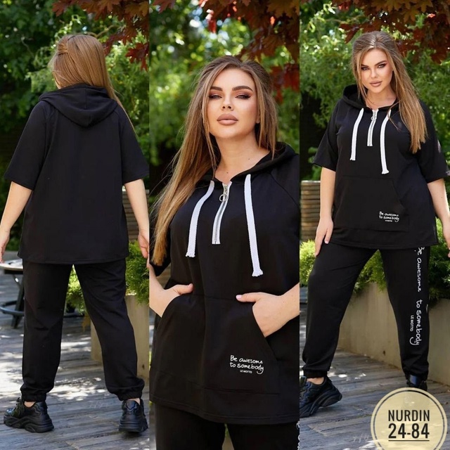 Спортивный костюм 22985044