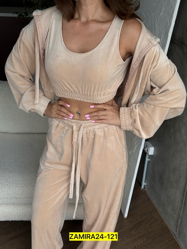 Костюм 22985324