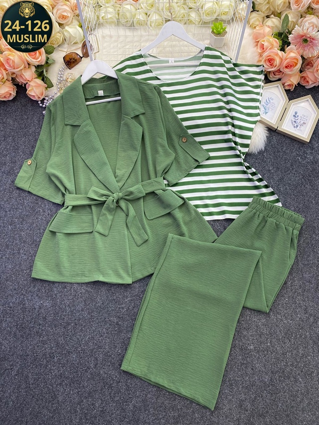 Костюм 22990325