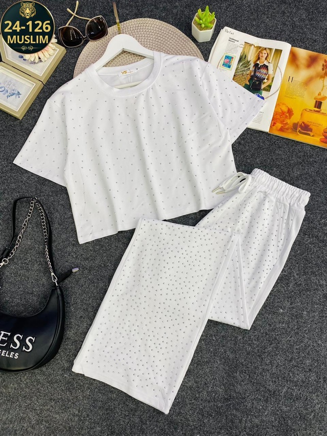 Костюм 22990726