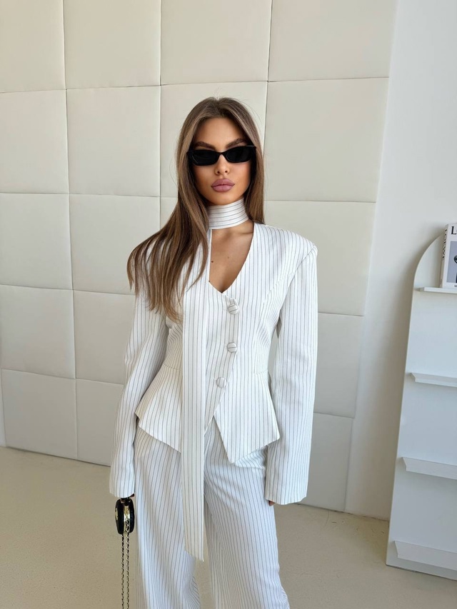 Костюм 22990597