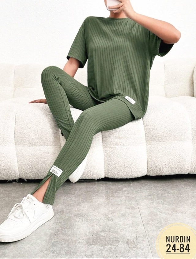 Костюм 22991632