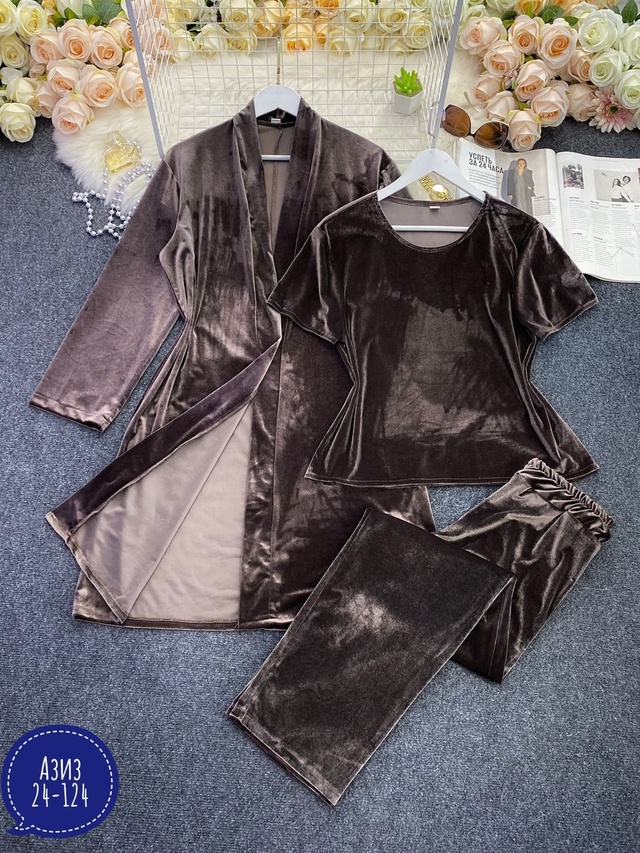 Костюм 22993237