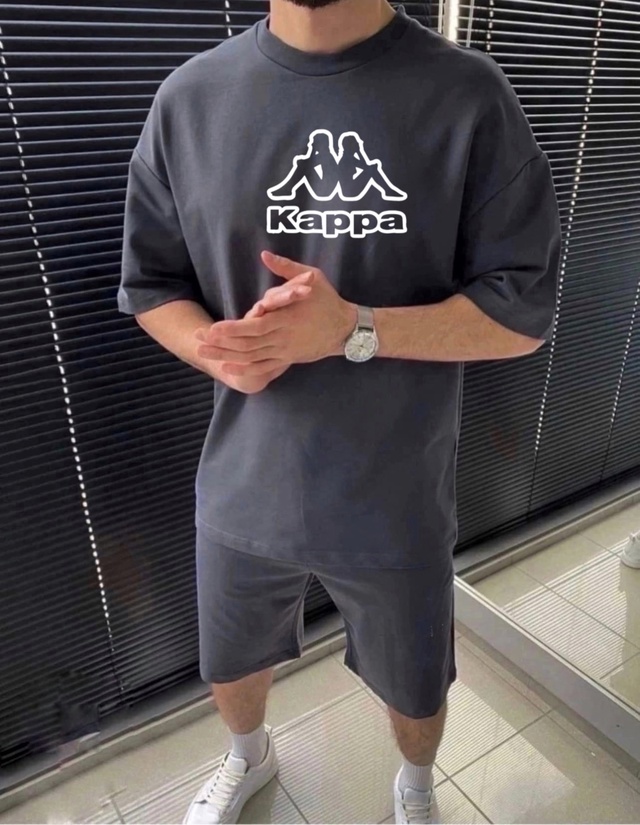 Спортивный костюм 22993795