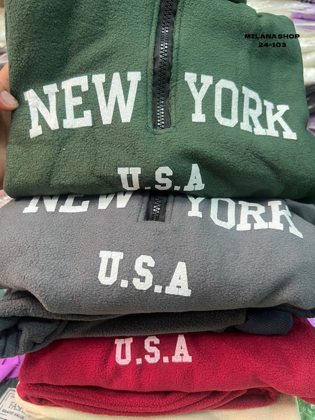 Спортивный костюм 22998563