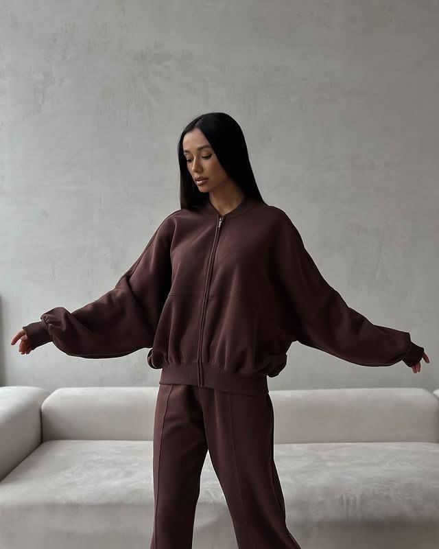 Спортивный костюм 23002218