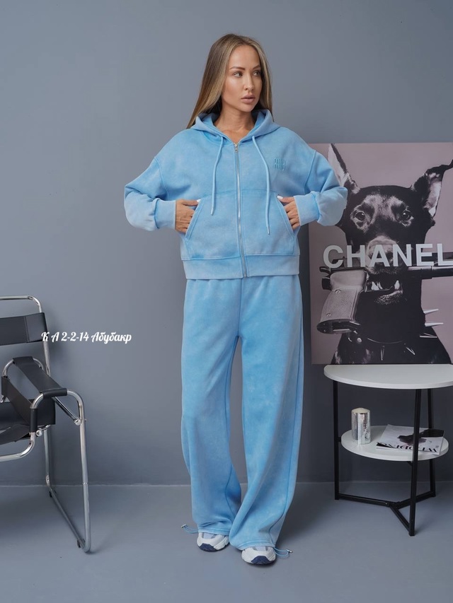 Костюм 23001377