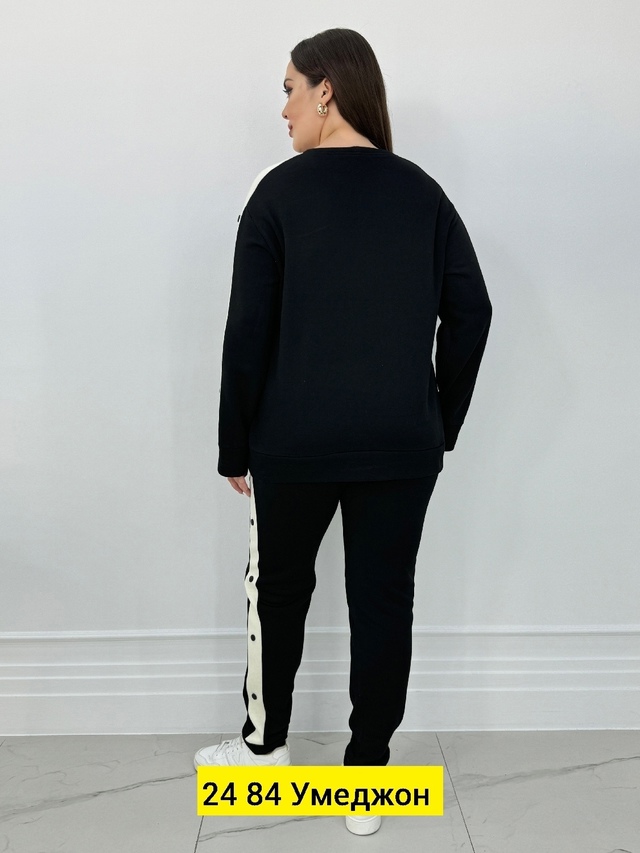 Спортивный костюм 23007306