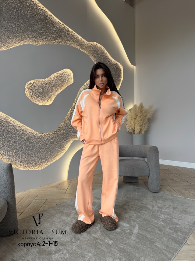 Спортивный костюм 23008189