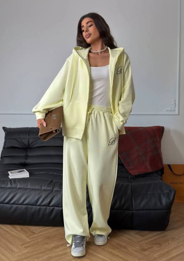 Костюм 23010301