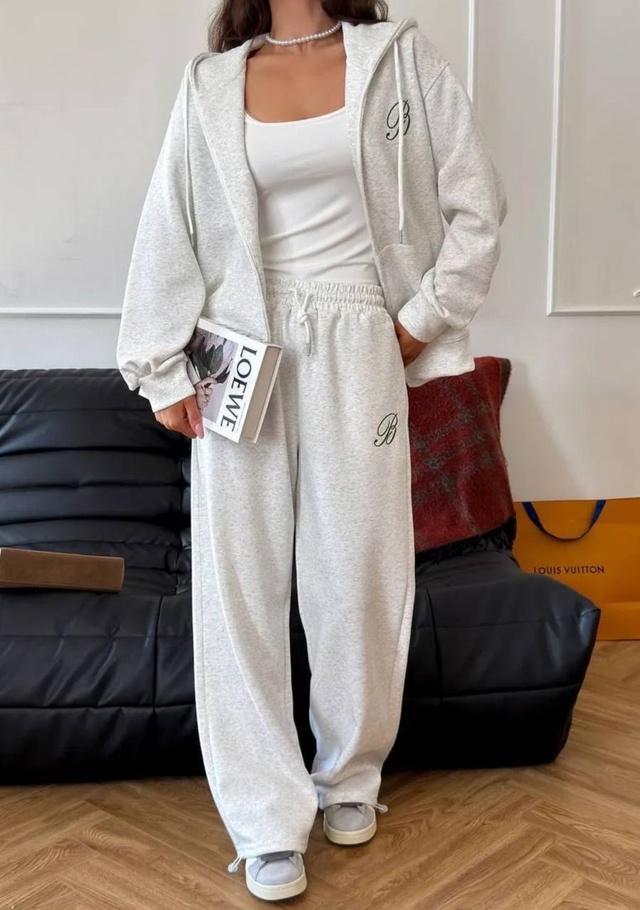 Костюм 23010301