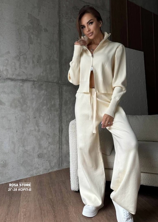 Костюм 23012096