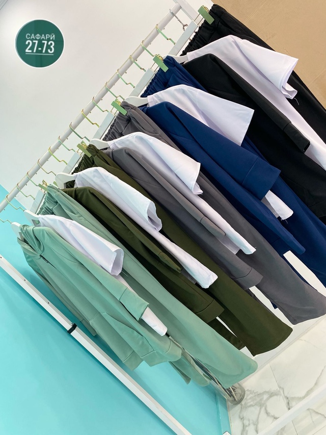 Костюм 23012359