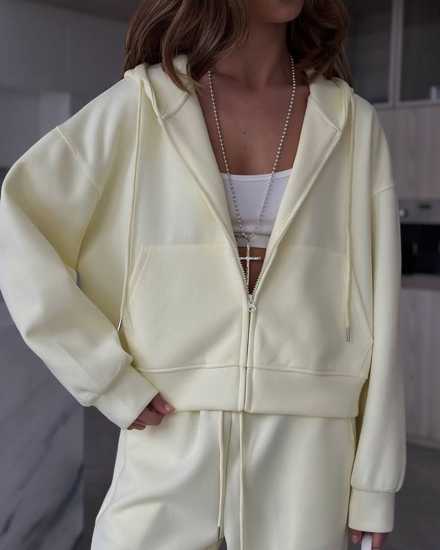 Костюм 23012796