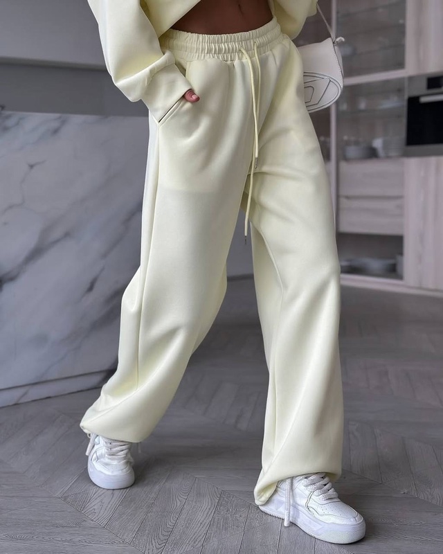 Костюм 23012796