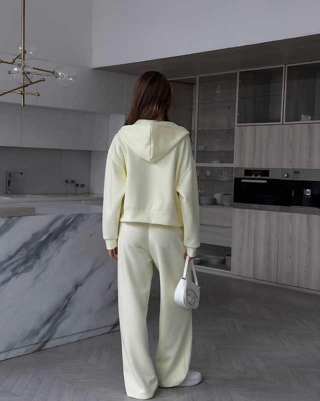 Костюм 23012796