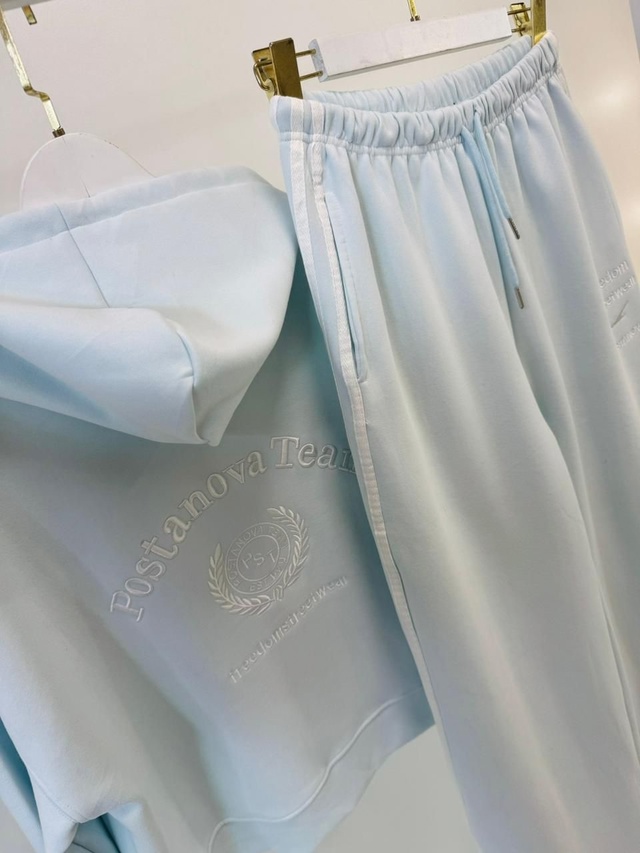 Костюм 23014478