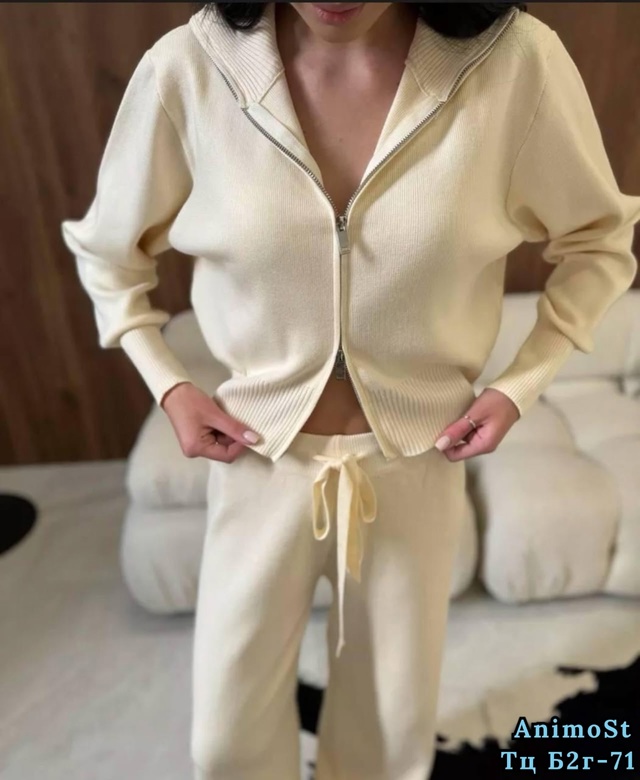 Костюм 23016893